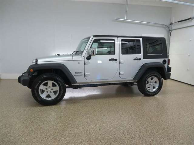 2010 Jeep Wrangler Unlimited 4x4 Sport 4dr SUV